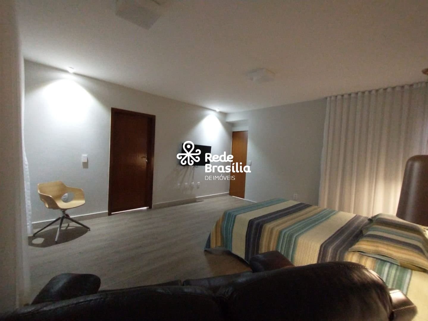 Imagem da propriedade UB1282 7
